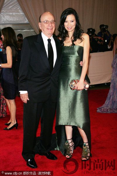 2010-05-03，“美國時(shí)裝學(xué)院盛典”紅毯