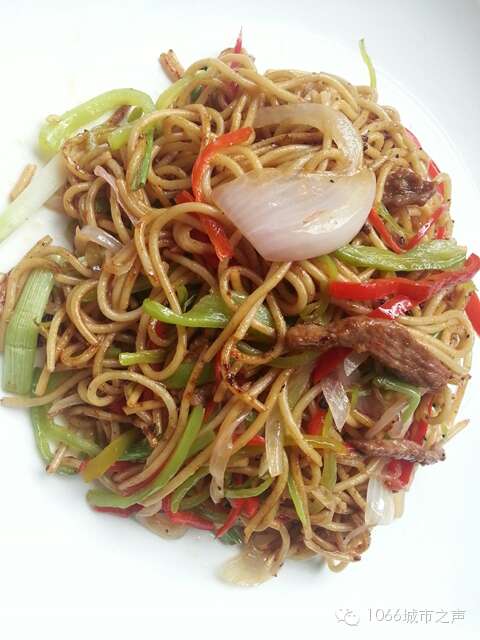 意面?；页：贸园?！吃這個，口齒一定要好哦！