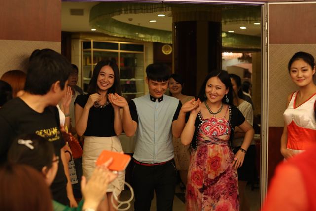 蔚藍(lán)、亞楠、安娜