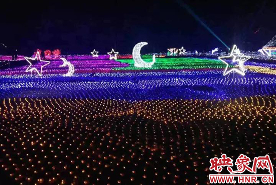 夢(mèng)幻燈光藝術(shù)節(jié)。