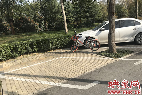 停車(chē)位短于普通車(chē)位