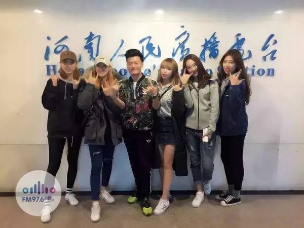 路飛終于體驗(yàn)了一回“他在叢中笑”的感覺！