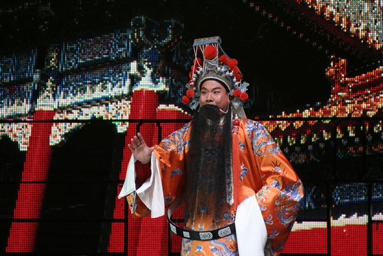 河南省豫劇二團(tuán)演員、唐派再傳弟子郭志誠(chéng)演唱唐派名劇《金殿風(fēng)云》