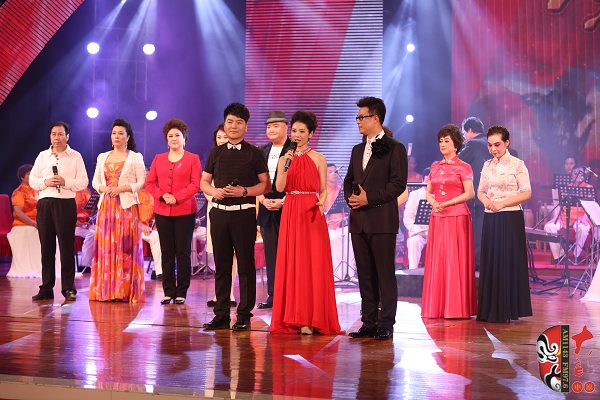 主持人：河南電臺戲曲廣播“當(dāng)家小生”月陽、河南電視臺9頻道徐雪、原中央電視臺著名節(jié)目主持人白燕升