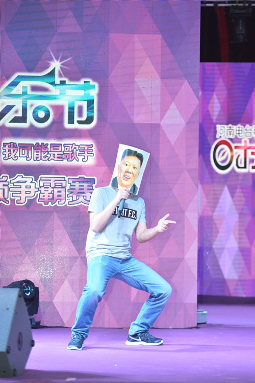 不過隨后的阿強老師現(xiàn)場傳授RAP教程，同樣不遜于老楊呢！！