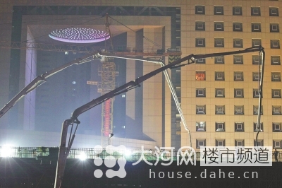 鄭州農業(yè)路高架南陽路以東段澆筑完畢 年底前貫通