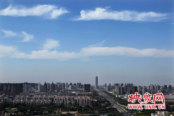 2015年4月鄭州成為全國(guó)10個(gè)“綠色交通”試點(diǎn)城市之一。