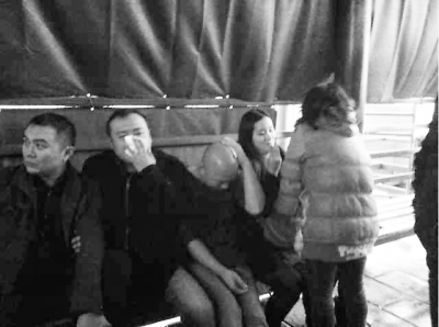 圖為打斗中受傷的武漢游客。