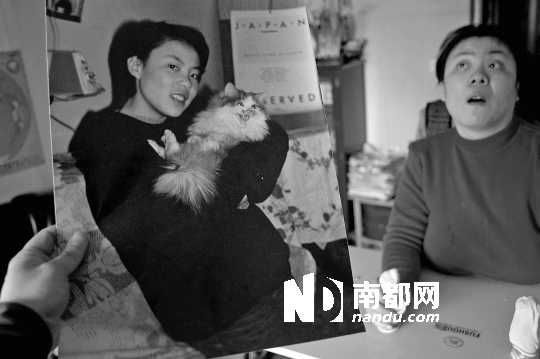 昔日的清純與秀美，如今，卻終身癱瘓、生活不能自理。C FP供圖