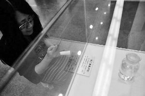 一個(gè)月前，昆明市博物館開(kāi)展了一次煉油和石化科普展覽，就市民們非常關(guān)心的中石油云南煉油項(xiàng)目進(jìn)行科普和解讀，市民對(duì)PX尤為感興趣。