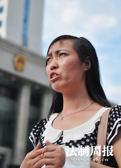 7月2日，唐慧在湖南省高院接受媒體采訪