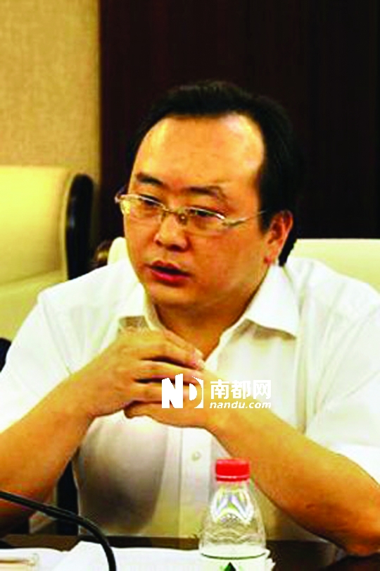 恩施州中級人民法院辦公室主任劉國峰。 圖片來源：騰訊