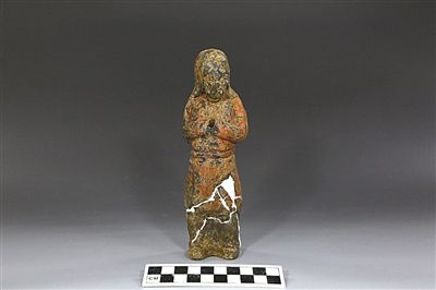 1號(hào)墓出土的陶俑。新華社發(fā)