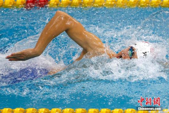 資料圖：9月21日上午，仁川亞運(yùn)會(huì)游泳比賽在文鶴樸泰桓游泳館拉開大幕。