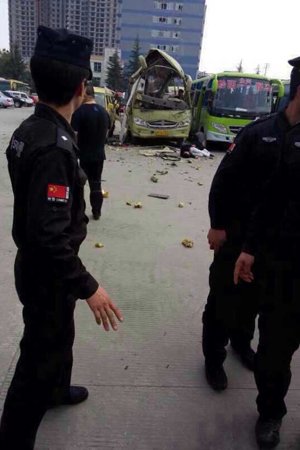 爆炸現(xiàn)場(chǎng)。圖片來(lái)自網(wǎng)絡(luò)