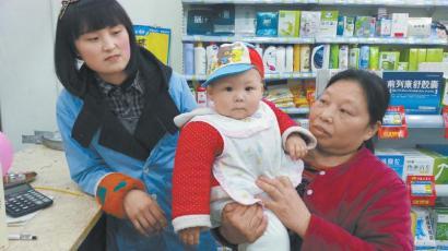 一歲半寶寶患罕見?。翰粫f話走路 動輒就昏迷