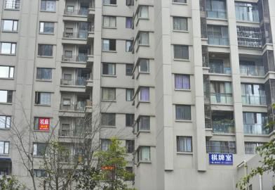 該小區(qū)的每個(gè)單元幾乎都開(kāi)有麻將館。