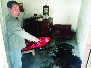 宋三父親告訴記者，兒子就是在這間屋里意外死亡的