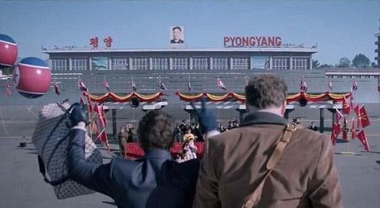 　《采訪》的第一條預(yù)告片引來高達(dá)300多萬的點(diǎn)擊率。