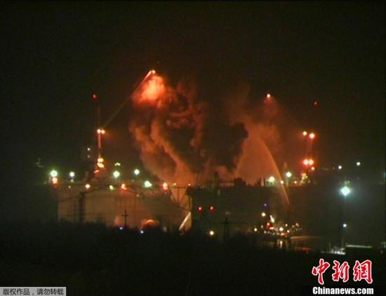 資料圖：2011年12月29日晚間，俄羅斯摩爾曼斯克州一艘名為“葉卡捷琳堡”號(hào)的核潛艇起火。