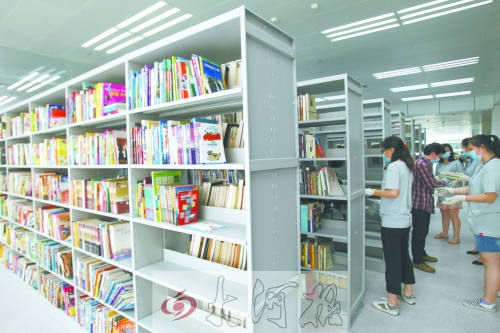 新圖書館規(guī)劃藏書240萬冊(cè),閱覽座席達(dá)到3000個(gè)