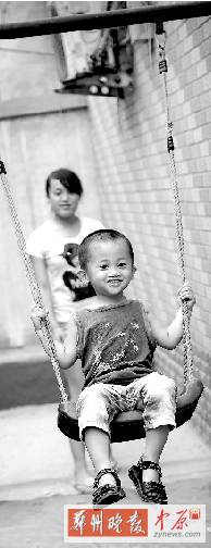 張麗梅說，兒子的每張笑臉，都會讓自己看到希望。