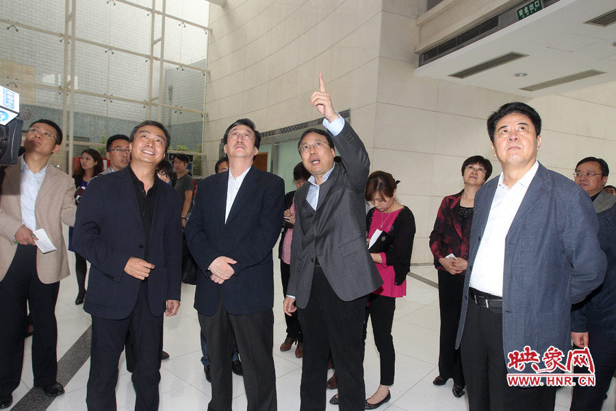 河南省委書記、省人大常委會主任郭庚茂視察河南人民廣播電臺 映象網(wǎng)記者邵恰 段晉哲/攝