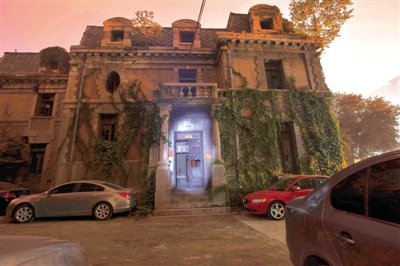 探秘！北京"鬼樓"內(nèi)部