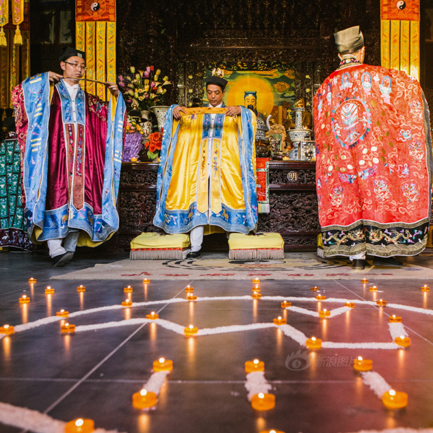 成人夏令營(yíng)體驗(yàn)道教生活