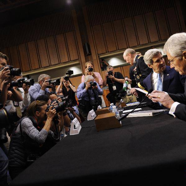 美對敘軍事行動(dòng)聽證會(huì)