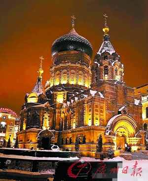 薄雪掩映異國(guó)情調(diào)