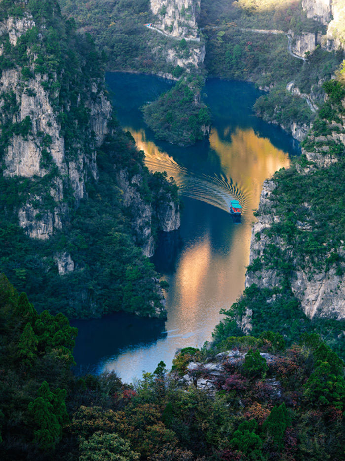 青龍峽、峰林峽景區(qū)推出女性免票月優(yōu)惠活動(dòng)