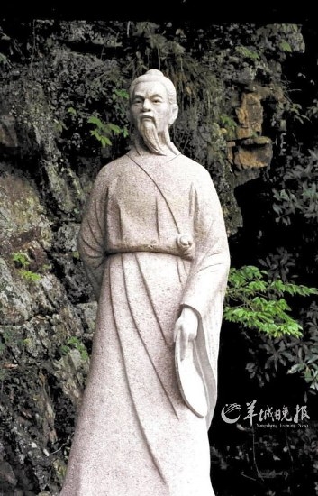 徐霞客在浙江臺(tái)州天臺(tái)山的塑像。
