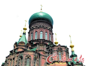 　　到哈爾濱感受異域風(fēng)情。