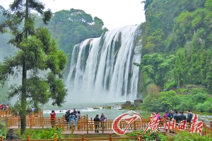 黃果樹瀑布。