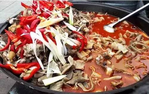 新疆奇葩”黑暗料理“ 你吃過嘛？