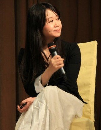 女歌手吳虹飛發(fā)微博稱(chēng)炸建設(shè)委員會(huì)被拘留