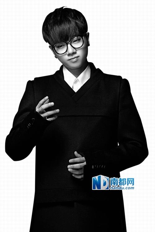 近日“快男”的“花花”華晨宇被爆7門掛科。