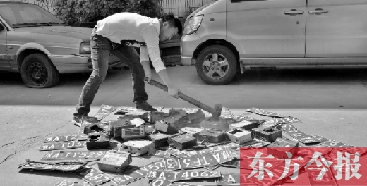 “老的哥”揭“黑車”猖獗原因，建議倒查假車牌、出租車使用機(jī)打發(fā)票