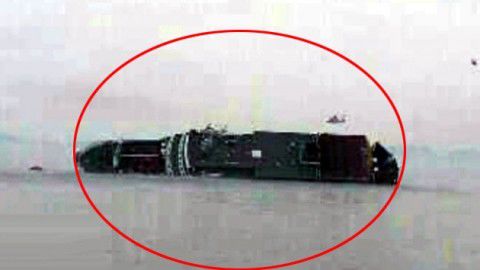 客輪沉沒(méi)圖 客輪沉沒(méi)圖