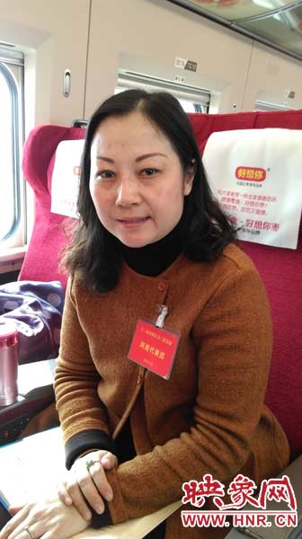 作為全國人大代表，王馨最關(guān)心的就是農(nóng)民工權(quán)益的保護(hù)問題。