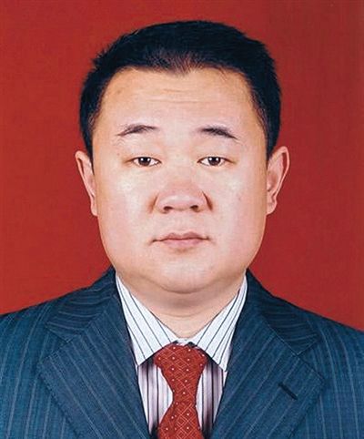 慶安縣委常委、副縣長董國生