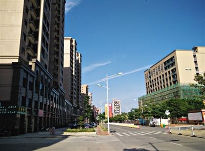 5月12日，泉州洛江區(qū)雙陽。知情人稱，徐鋼任期內，在洛江區(qū)任職的謝清平協(xié)助徐鋼的表親在這里拿地。