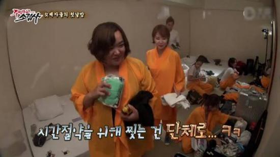 女明星6天內(nèi)在寺院內(nèi)吃住。