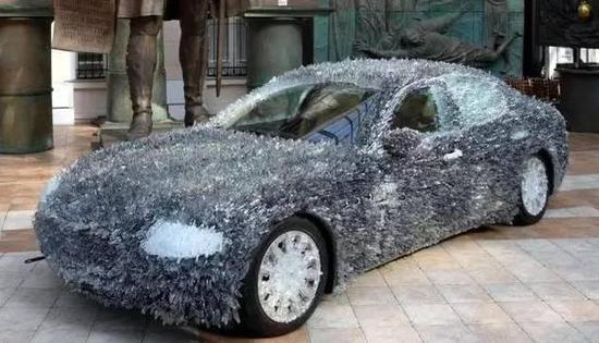 驚！車主用玻璃渣改裝瑪莎拉蒂