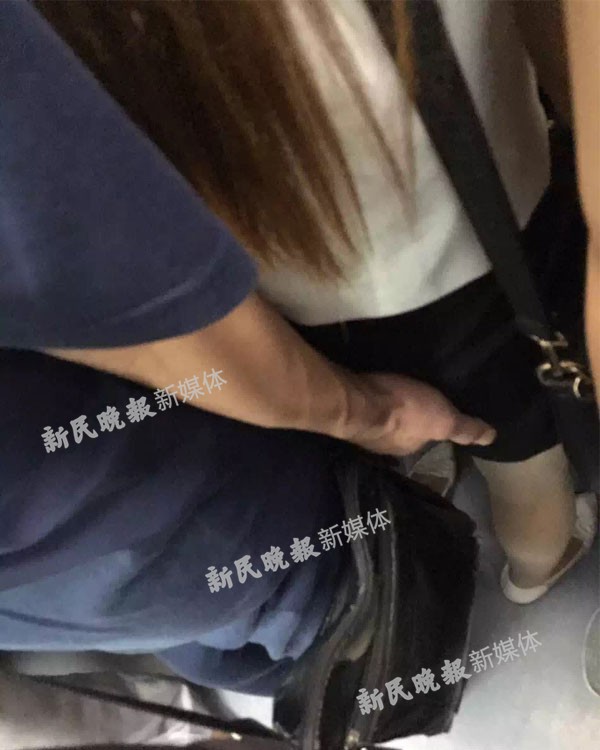 網曝地鐵四號線再現(xiàn)色狼 拍照者：盼當事人不再沉默