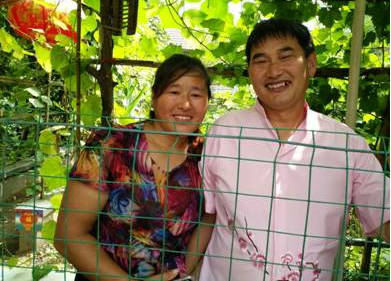 朱之文辛苦掙錢(qián) 兒子抽煙喝酒打架全不落