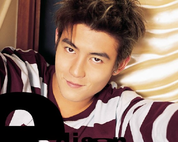 曝陳冠希要當(dāng)爸爸了？ 女友已懷孕幾個(gè)月