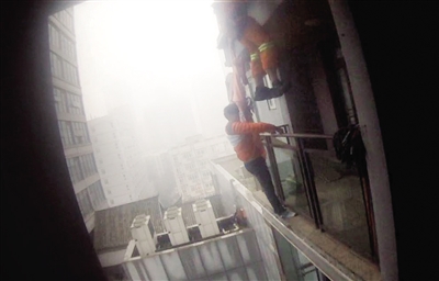 救援現(xiàn)場。