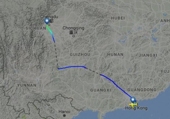  圖片來(lái)自航空網(wǎng)站flightradar24，圖顯示飛機(jī)安全降落成都
